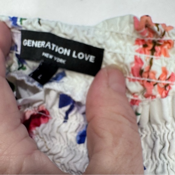 Generation Love Women’s Off The Shoulder Floral Cotton Top Size Large - Picture 3 of 9